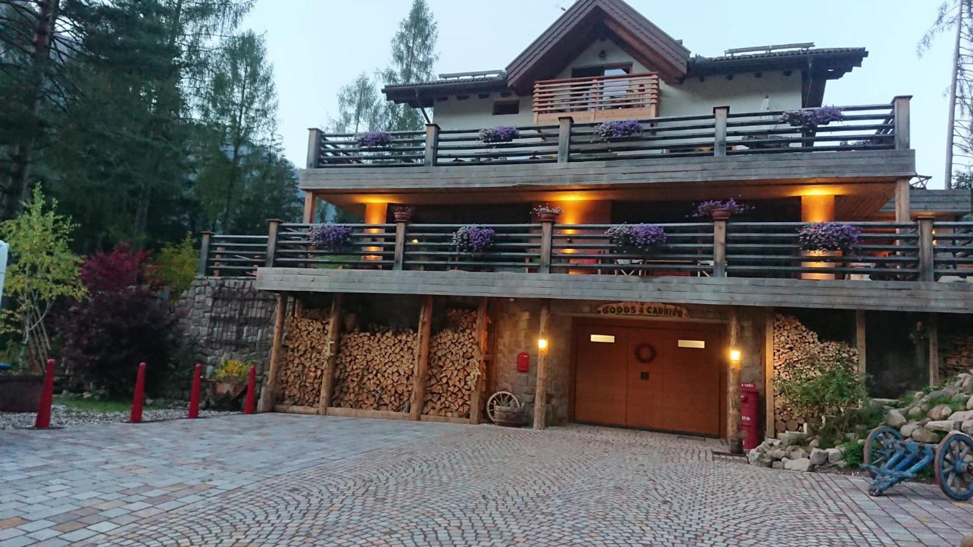Villa Bosca - Adults Only Predazzo Exterior photo
